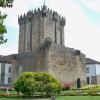 Image of the main tower of Chaves castle.